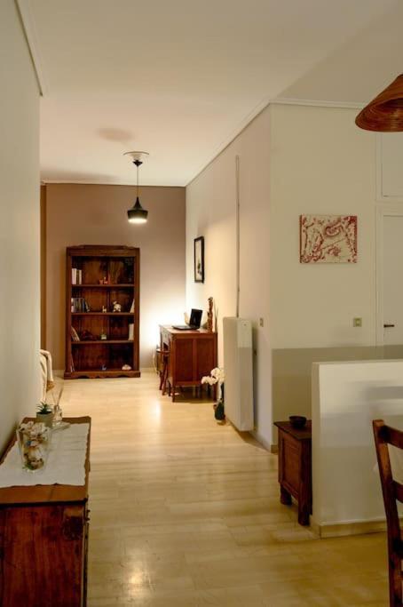Apartment Quiet With A Garden Athens